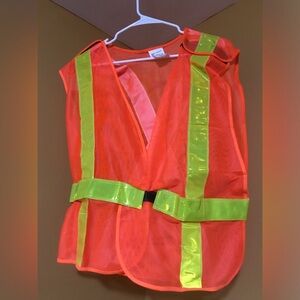 Dynamic safety international Hi-visibility Reflectors vest